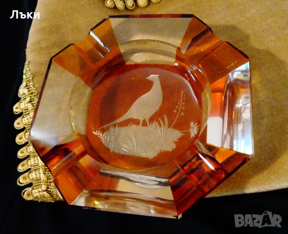 Пепелник цветен кристал Bohemia,фазан. , снимка 8 - Антикварни и старинни предмети - 30469193