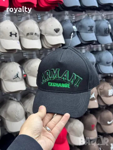 Маркови шапки с козирка , снимка 4 - Шапки - 49328151