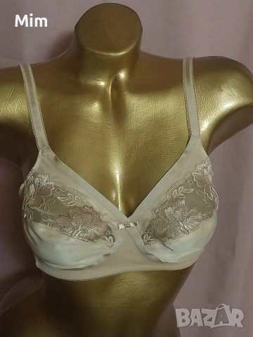 Triumph 80 A Сутиен в цвят шампанско , снимка 7 - Бельо - 53105925