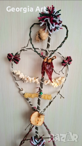 Сурвачка от дрян с автентична украса М3, снимка 2 - Декорация за дома - 52863498