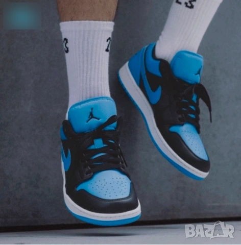Nike Air Jordan 1 AJ1 Low University номер 46 оригинални кецове / маратонки , снимка 2 - Маратонки - 54253670