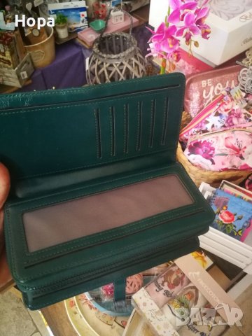 Дамско портмоне , снимка 5 - Портфейли, портмонета - 37194982