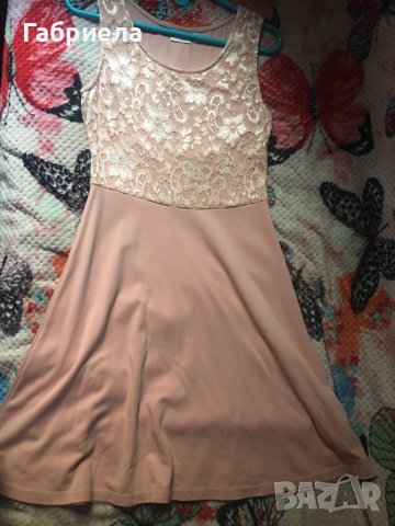 Розова рокля размер М