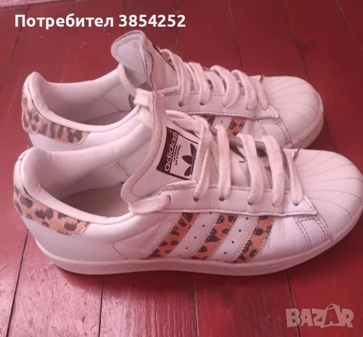 Дамски оригинални маратонки Adidas , снимка 3 - Маратонки - 55860206
