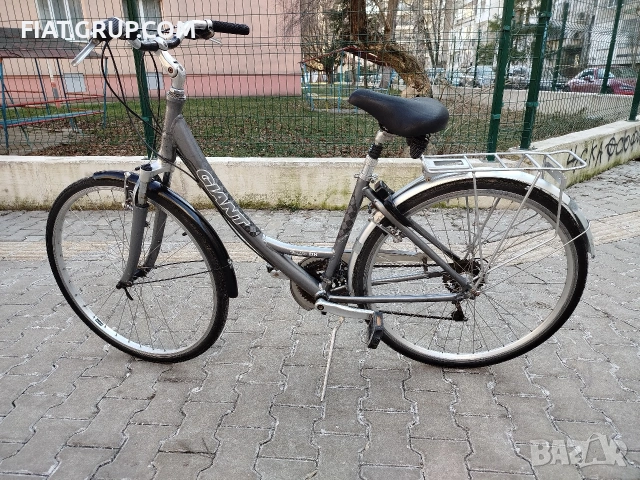 **Градски Giat 28Цола 21скорости НАЙ-УДОБНАТА РАМКА Алуминиев ВНОС Германия**, снимка 2 - Велосипеди - 53151167