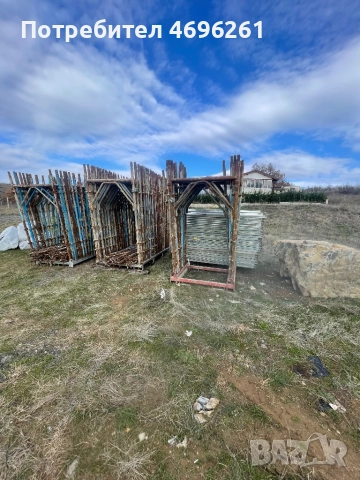 Продавам Италианско бързозглобяемо рамково скеле, снимка 5 - Строителни работници - 52941627