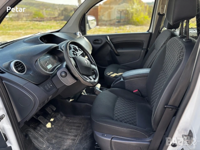 Renault Kangoo, снимка 8 - Автомобили и джипове - 54192280
