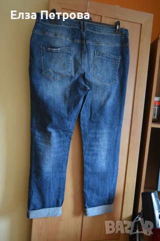 Дамски пролетно-есенни дънки, тъмносини с накъсано и цвете, снимка 3 - Дънки - 42832962