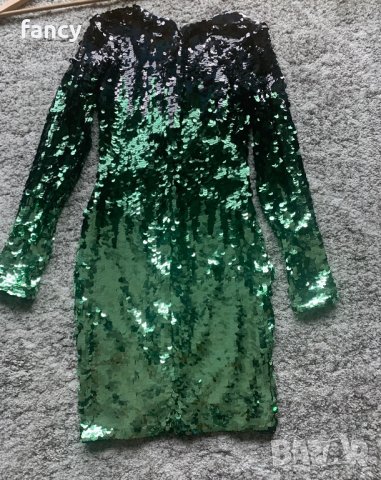 Зелена празнична рокля H&M с пайети, снимка 5 - Рокли - 35123443