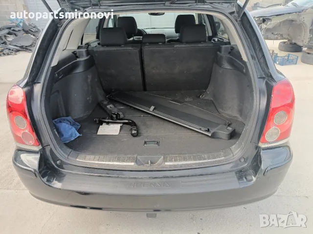 Авенсис т25 2.2 на части