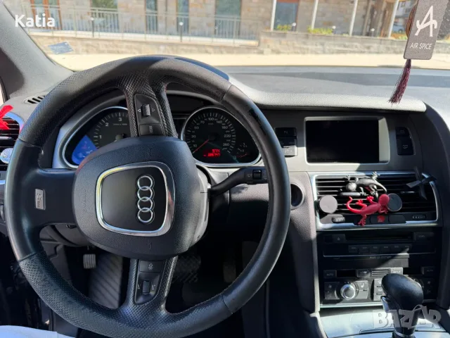 Продажба ауди Q7, снимка 3 - Автомобили и джипове - 56323310