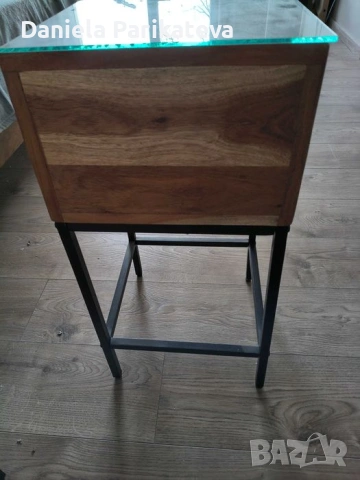 2 шкафчета от солидно дърво акация 30/30/60(H), индустриален стил, снимка 2 - Шкафове - 54074230