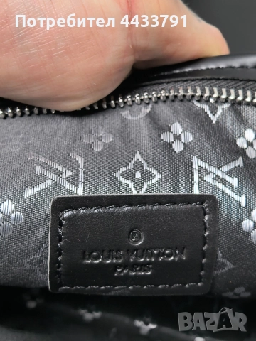 Louis Vuitton чанта тип плик , снимка 10 - Чанти - 52830808