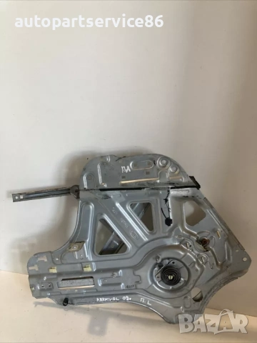 Стъклоповдигач на преден ляв прозорец за KIA Carnival (2006–2012), снимка 2 - Части - 53228160