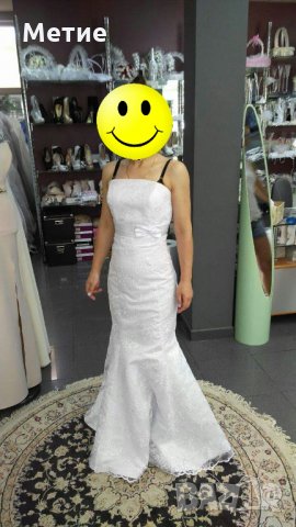 Много стилна и изискана Булчинска рокля, снимка 10 - Сватбени рокли - 20524558