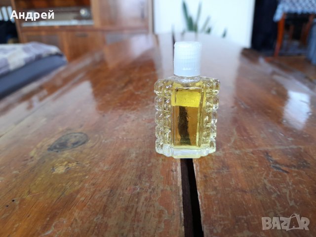 Стар одеколон,парфюм Поезия #2, снимка 2 - Други ценни предмети - 35019120