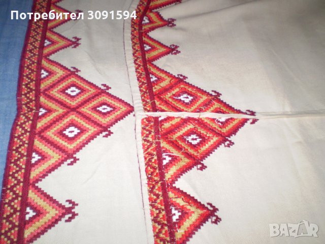 Ретро  ръчно бродирана покривка за маса , снимка 6 - Антикварни и старинни предмети - 34455644