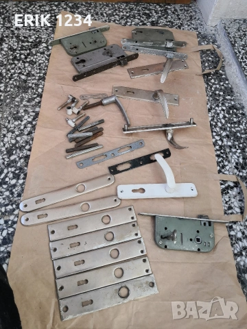 брави,дръжки, капаци и панти за врати, снимка 7 - Интериорни врати - 54169092