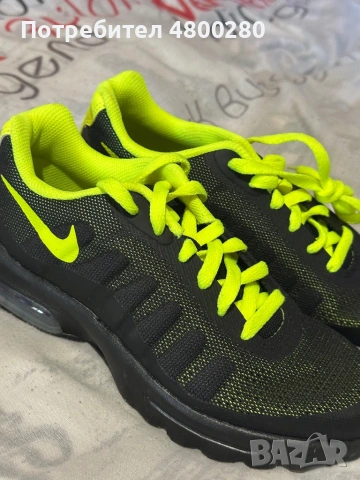 Nike Детски обувкк, снимка 2 - Детски маратонки - 54231033