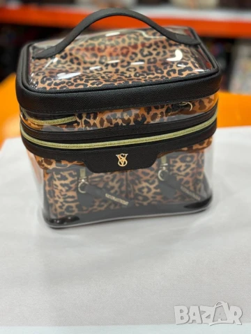 чанти / несесер Victoria's secret , снимка 7 - Чанти - 50589141