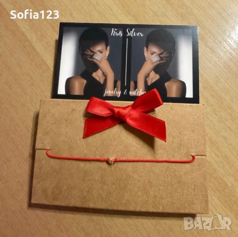 Гривна с червен конец и 14 К златно топче, снимка 3 - Гривни - 53243768