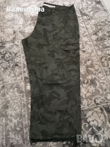 DKNY Jeans US 16, 42-44, камуфлажен панталон/карго, снимка 2 - Панталони - 38776551