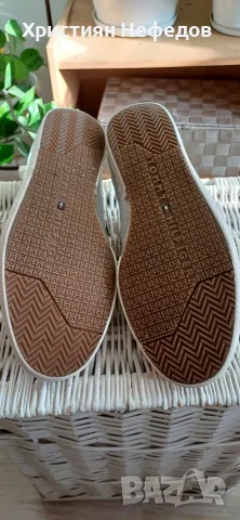 Сребристи сникърси Tommy Hilfiger №39, снимка 4 - Маратонки - 56241610