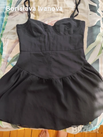 Уникална рокля 