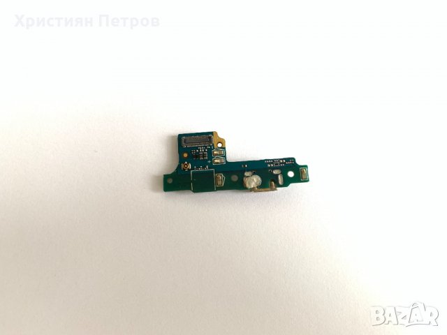 Лентов кабел / Долна платка със зарядна букса и микрофон за Huawei Y6 2017