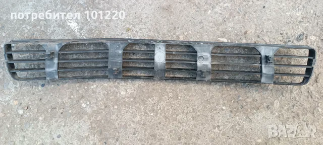 Средна решетка за предна броня за Audi A4B5, снимка 2 - Части - 49214248