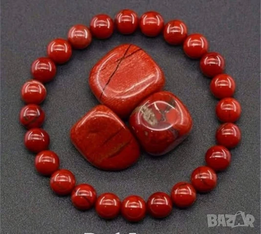 Гривни от естествени камъни   