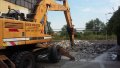 Чук за разбиване на бетони услуги с багери събаряне на сгради и извозване отпадъци изкоп основи кана, снимка 1 - Кърти, чисти, извозва - 32095168