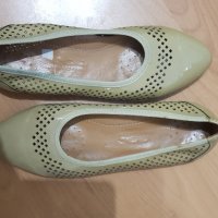 Нови обувки естествена кожа , снимка 1 - Дамски ежедневни обувки - 38496590