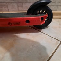 Скутер за скокове OXELO MF One RED Free stile фрий стайл, снимка 4 - Скейтборд, ховърборд, уейвборд - 39816518