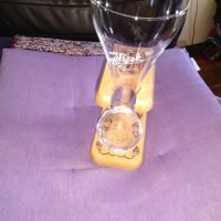 Мod dep маркова нова италианска чаша колба подаръчна с дървена стойка Н-240мм и фи 85 и 60мм, снимка 5 - Чаши - 42597581