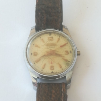 Швейцарски часовник DELBANA. Swiss made. Дамски. Механичен механизъм. Vintage watch. Ретро. , снимка 1 - Дамски - 36389443