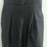 Черна кожена пола, снимка 2 - Поли - 30072781