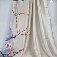 Дамски красив сатенен шал 1.80х0.90см, снимка 1 - Шалове - 44653084