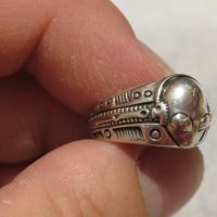стар мъжки сребърен пръстен с извънземно - пренесете се в други светове и вземете от силата, снимка 3 - Пръстени - 29303496