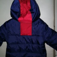 Бебешко яке за момче тъмно синъо с червена лента отзад на качулката, снимка 3 - Бебешки якета и елеци - 30754221