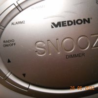 Medion MD 82668 radioclock 2 alarm lamp, снимка 6 - Други - 36949571