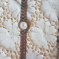 Продавам няколко модела дамски часовници + подарък, снимка 8 - Дамски - 32156768