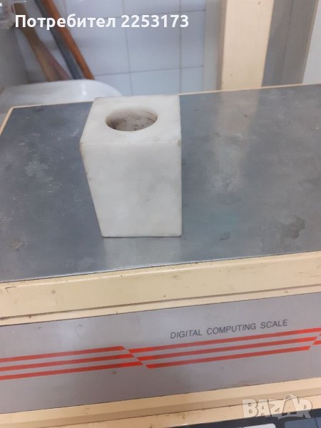 Мраморен свещник, снимка 1