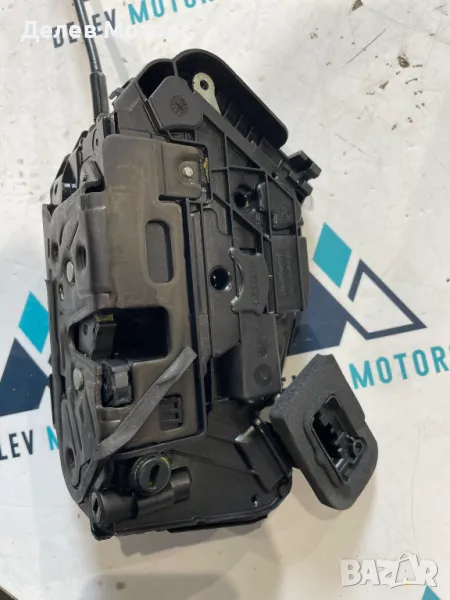 5TA839016D брава за задна дясна врата от Skoda Octavia 2.0 TDI, 150 кс., DSG, двигател DFF, снимка 1