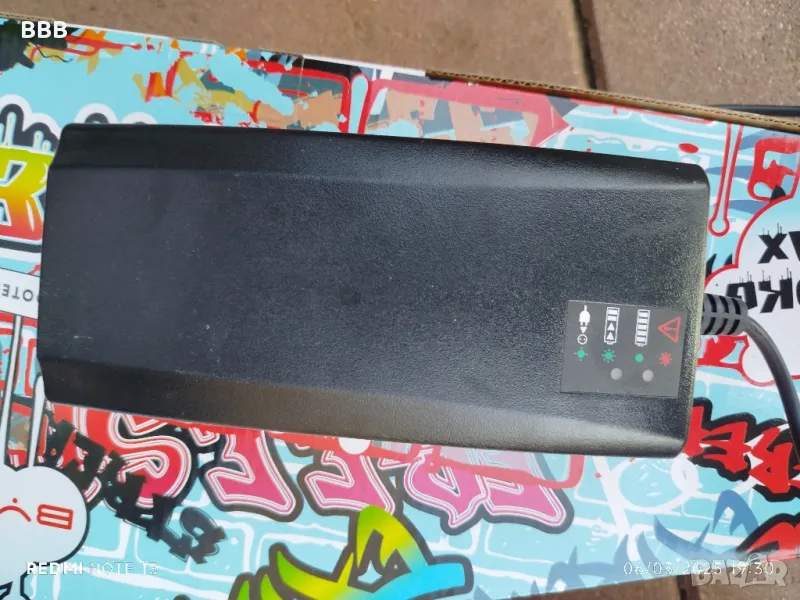 Зарядно за Ел. Велосипед 42.0 V 4.5 A Shimano , снимка 1