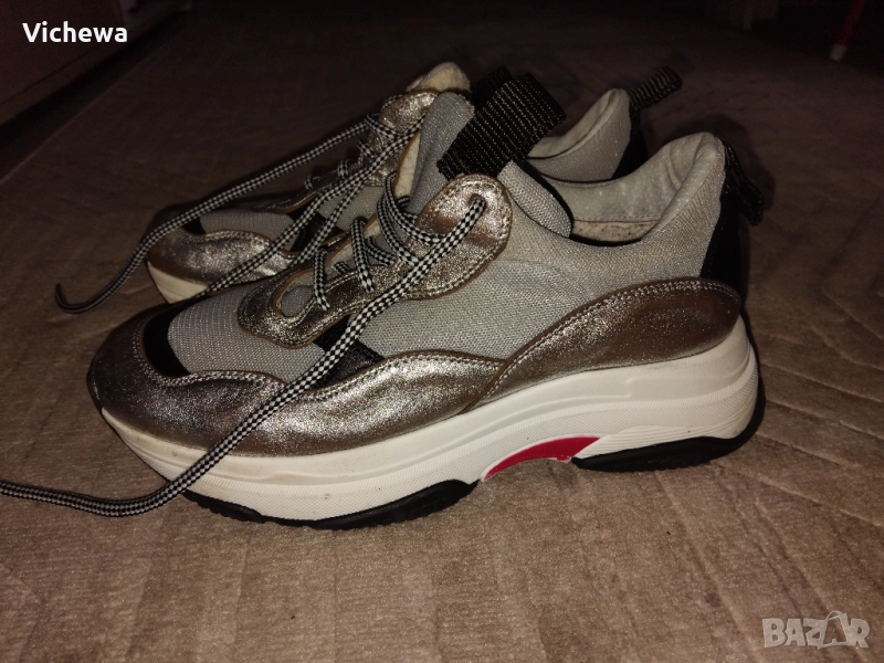 Дамски сникерси, снимка 1