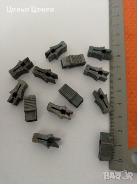 Щипки за закрепване на полиетилен за тел, снимка 1