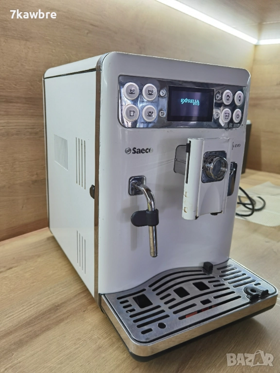 Saeco Exprelia EVO - внос с Бг меню , неразличима от нова, снимка 1