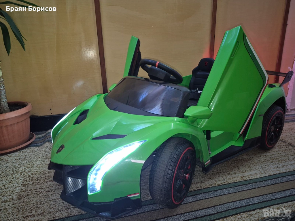 RC кола - Клас:суперкар (2 месеца, практично нова) , снимка 1