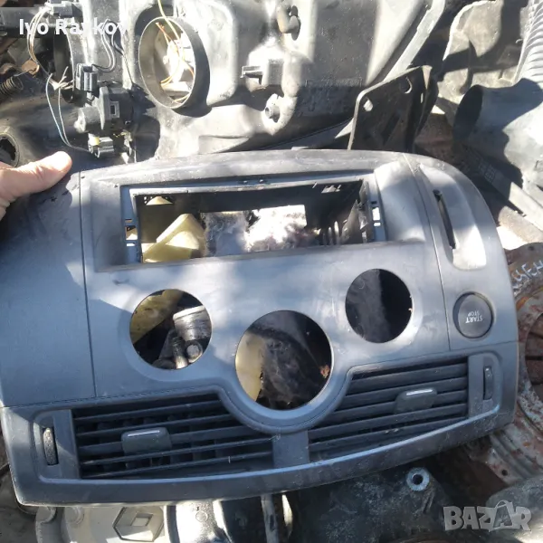 Централна конзола , табло за Renault Grand Scenic 2 1.9 DCI , снимка 1